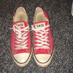 Red low converse